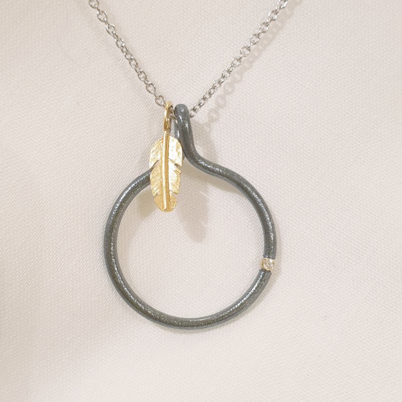 Feather anheng, forgylt mini