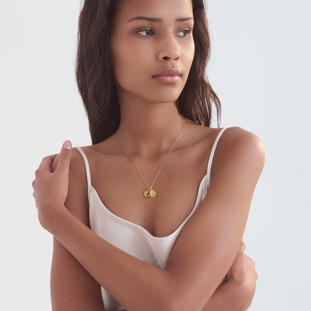 Yellow Calcite Fire Pendant, Maanesten