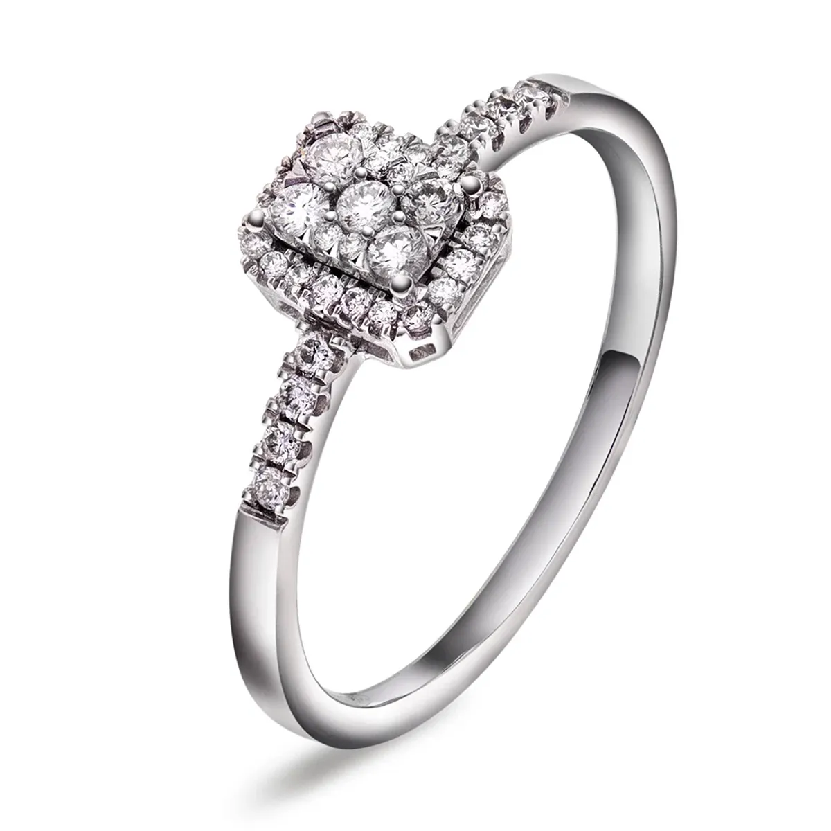 Ring i hvitt gull med diamanter 0,33ct W/P